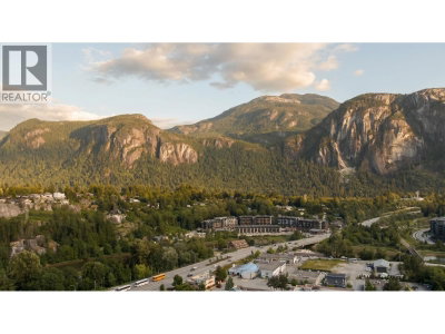 38362 BUCKLEY Avenue | Squamish British Columbia | Slide Image Twenty-three