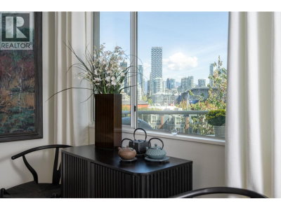 1508 MARINER Walk | Vancouver British Columbia | Slide Image Twelve