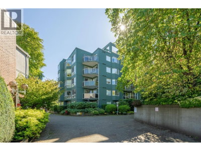 1508 MARINER Walk | Vancouver British Columbia | Slide Image Twenty-seven