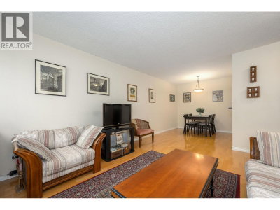 1508 MARINER Walk | Vancouver British Columbia | Slide Image Five