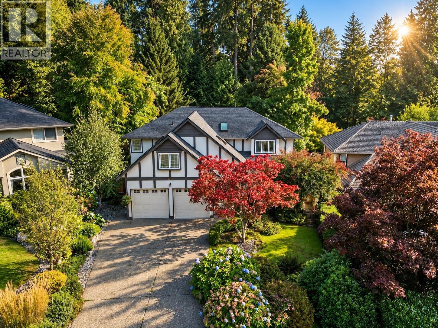 3373 HUNTLEIGH Court, North Vancouver, British Columbia V7H 1C9