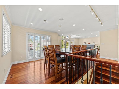 952 KENT Street | White Rock British Columbia | Slide Image Fourteen