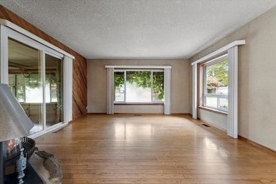 45695 LAURA Crescent | Chilliwack British Columbia | Slide Image Eight