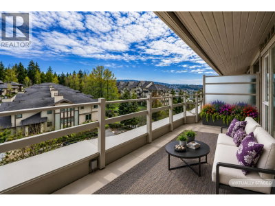 530 RAVEN WOODS Drive | North Vancouver British Columbia | Slide Image Thirteen