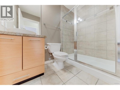 530 RAVEN WOODS Drive | North Vancouver British Columbia | Slide Image Twenty-eight