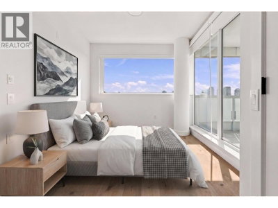 8080 OAK Street | Vancouver British Columbia | Slide Image Eighteen