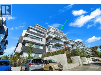 8080 OAK Street | Vancouver British Columbia | Slide Image Two