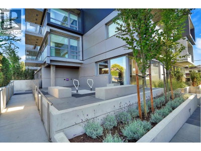 8080 OAK Street | Vancouver British Columbia | Slide Image Twenty-eight