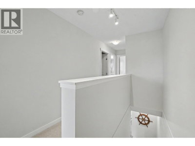 5551 ADMIRAL Way | Delta British Columbia | Slide Image Thirteen