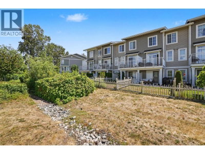 5551 ADMIRAL Way | Delta British Columbia | Slide Image Twenty-nine
