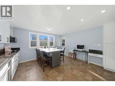 4468 GRAVELEY Street | Burnaby British Columbia | Slide Image Thirteen