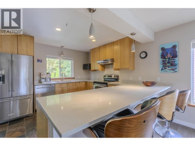 39811 NO NAME Road | Squamish British Columbia | Slide Image Thirteen