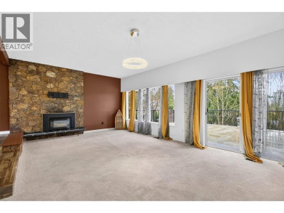 3362 VIEWMOUNT Drive | Port Moody British Columbia | Slide Image Two