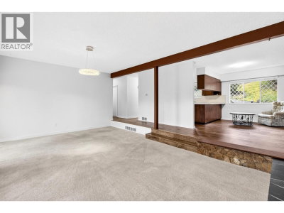 3362 VIEWMOUNT Drive | Port Moody British Columbia | Slide Image Six