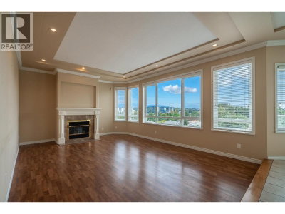 7586 SEQUOIA Road | Burnaby British Columbia | Slide Image Twenty-two