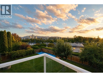 7586 SEQUOIA Road | Burnaby British Columbia | Slide Image Six