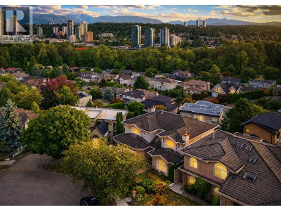7586 SEQUOIA Road | Burnaby British Columbia | Slide Image Nine