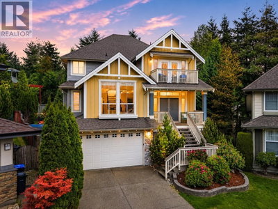 36 MAPLE Court | Port Moody British Columbia | Slide Image Two