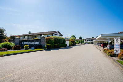 32718 GARIBALDI Drive | Abbotsford British Columbia | Slide Image Twenty-seven