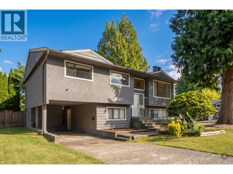 20783 THORNE Avenue Maple Ridge British Columbia, V2X 7R1 - 5 Bedrooms Home For Sale