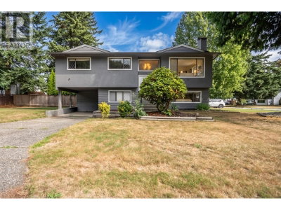 20783 THORNE Avenue | Maple Ridge British Columbia | Slide Image Two