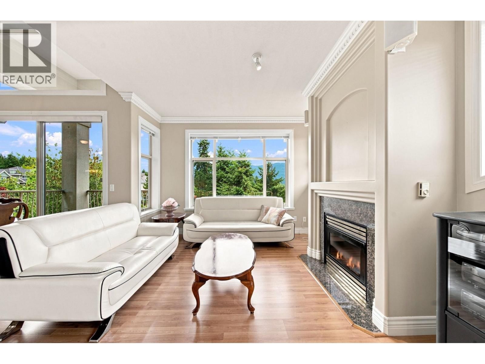 3176 PLATEAU Boulevard, Coquitlam, British Columbia V3E 3J2