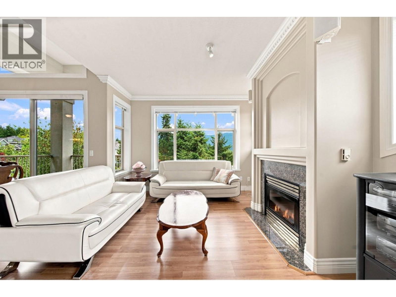 3176 PLATEAU Boulevard Coquitlam British Columbia, V3E 3J2 - 2 Bedrooms Condo For Sale