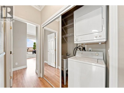 3176 PLATEAU Boulevard | Coquitlam British Columbia | Slide Image Thirty