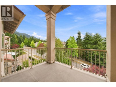 3176 PLATEAU Boulevard | Coquitlam British Columbia | Slide Image Six