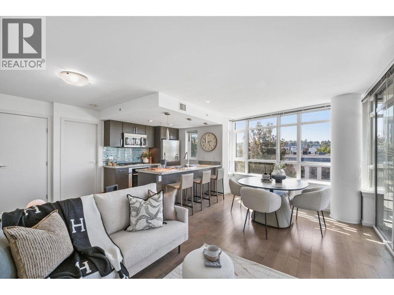89 2ND Avenue Vancouver British Columbia, V5Y 0G9 - 2 Bedrooms Condo For Sale