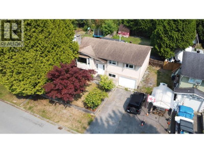 12130 GREENWELL STREET Street | Maple Ridge British Columbia | Slide Image Three