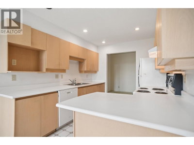 12873 RAILWAY Avenue | Richmond British Columbia | Slide Image Twelve