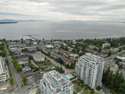 15165 THRIFT Avenue | White Rock British Columbia | Slide Image Three