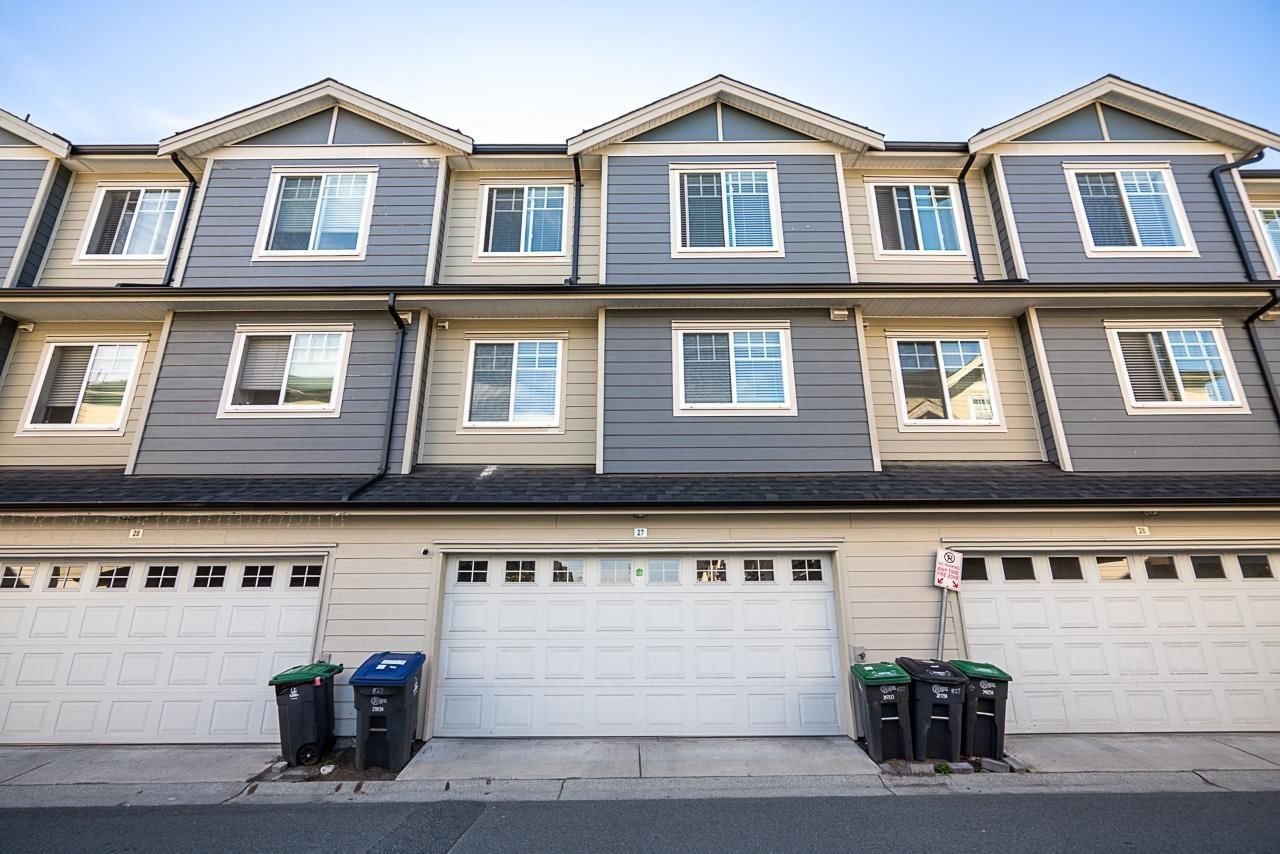 13898 64 Avenue, Surrey, British Columbia V3W 1L6