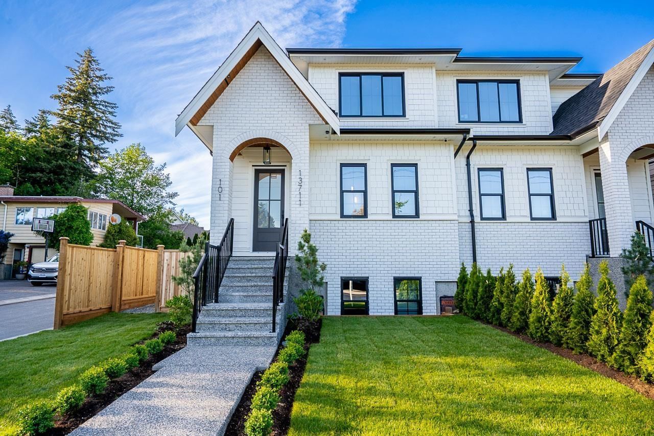 13711 16 Avenue, Surrey, British Columbia V4A 1P7