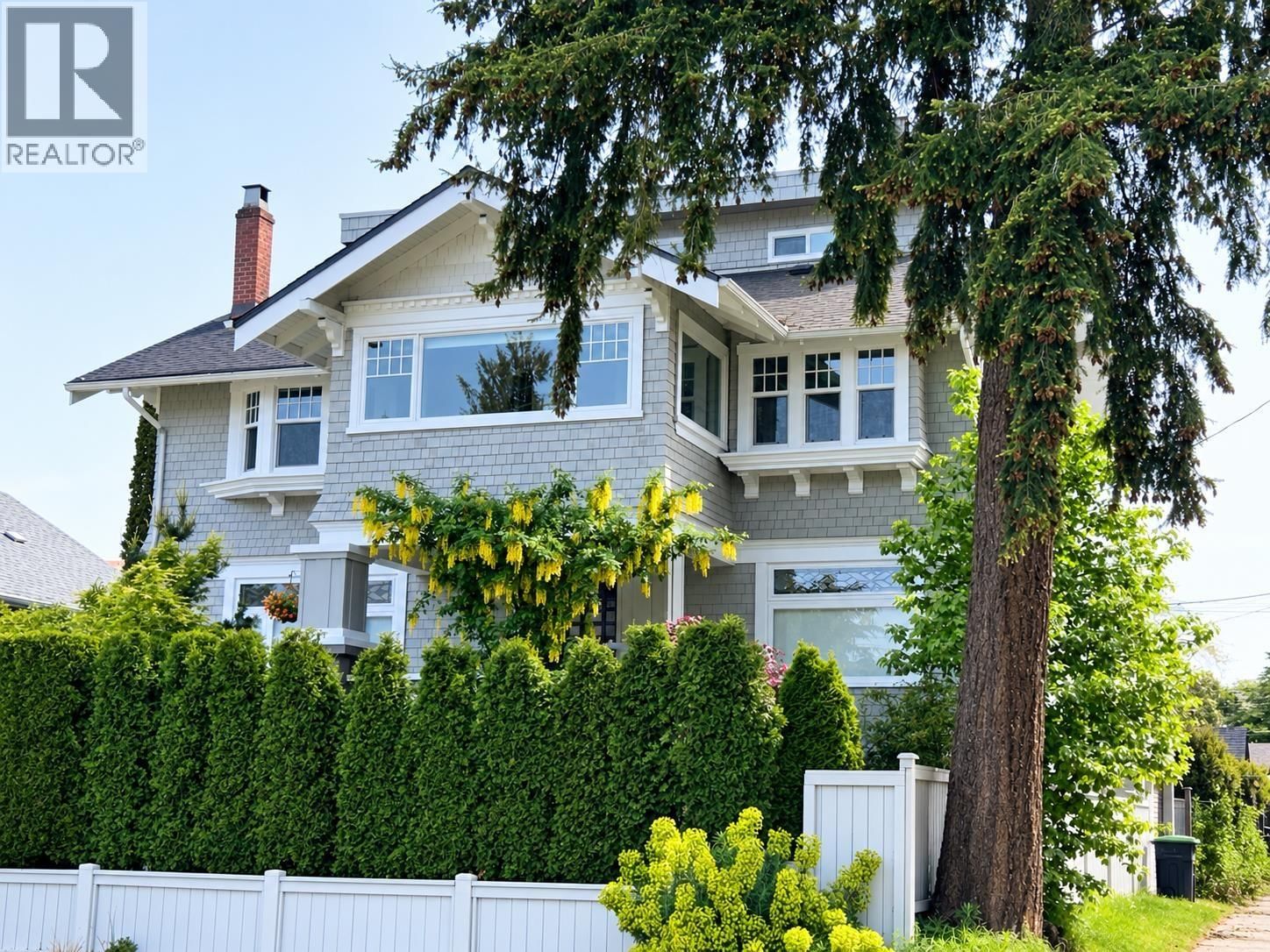1714 ALMA Street, Vancouver, British Columbia V6R 3P5