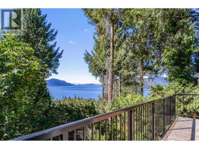 430 BAYVIEW Road | West Vancouver British Columbia | Slide Image Seventeen