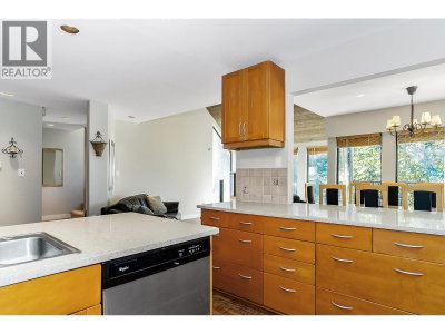 430 BAYVIEW Road | West Vancouver British Columbia | Slide Image Seven