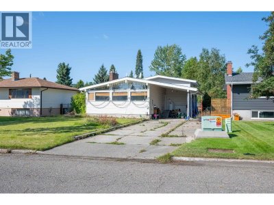 1399 MANSON Crescent | Prince George British Columbia | Slide Image Two