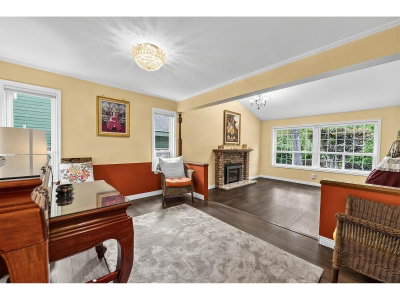 2092 148 Street | Surrey British Columbia | Slide Image Nine
