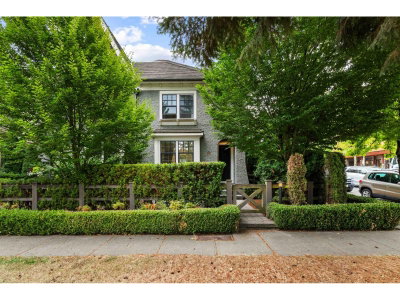 15337 34 Avenue | Surrey British Columbia | Slide Image Two