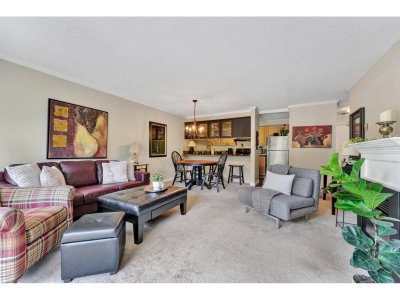 1840 SOUTHMERE Crescent East | Surrey British Columbia | Slide Image Eight