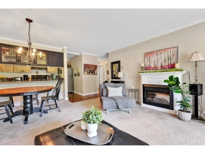 1840 SOUTHMERE Crescent East | Surrey British Columbia | Slide Image Nine