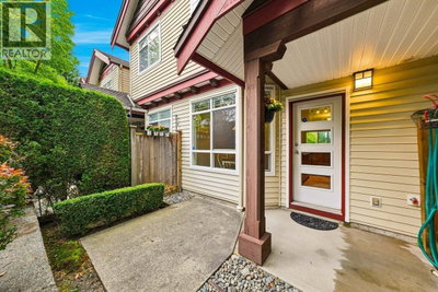 15 FOREST PARK Way | Port Moody British Columbia | Slide Image Three