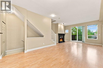 15 FOREST PARK Way | Port Moody British Columbia | Slide Image Seven