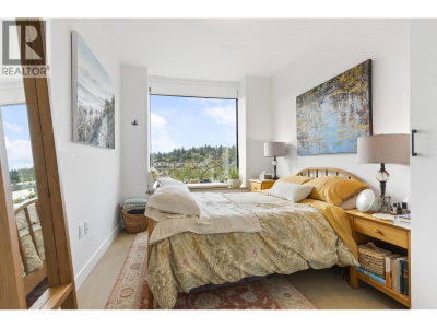 157 KING EDWARD | Vancouver British Columbia | Slide Image Seventeen