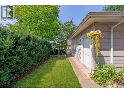 1412 MARGUERITE Street | Coquitlam British Columbia | Slide Image Thirty-two