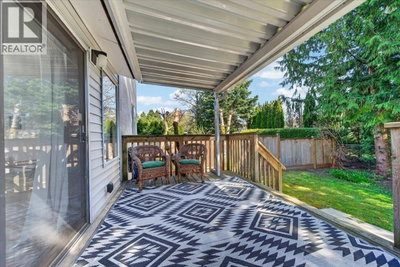 3848 GARDEN GROVE Drive | Burnaby British Columbia | Slide Image Sixteen