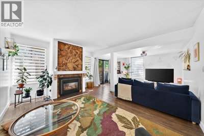 3848 GARDEN GROVE Drive | Burnaby British Columbia | Slide Image Eighteen