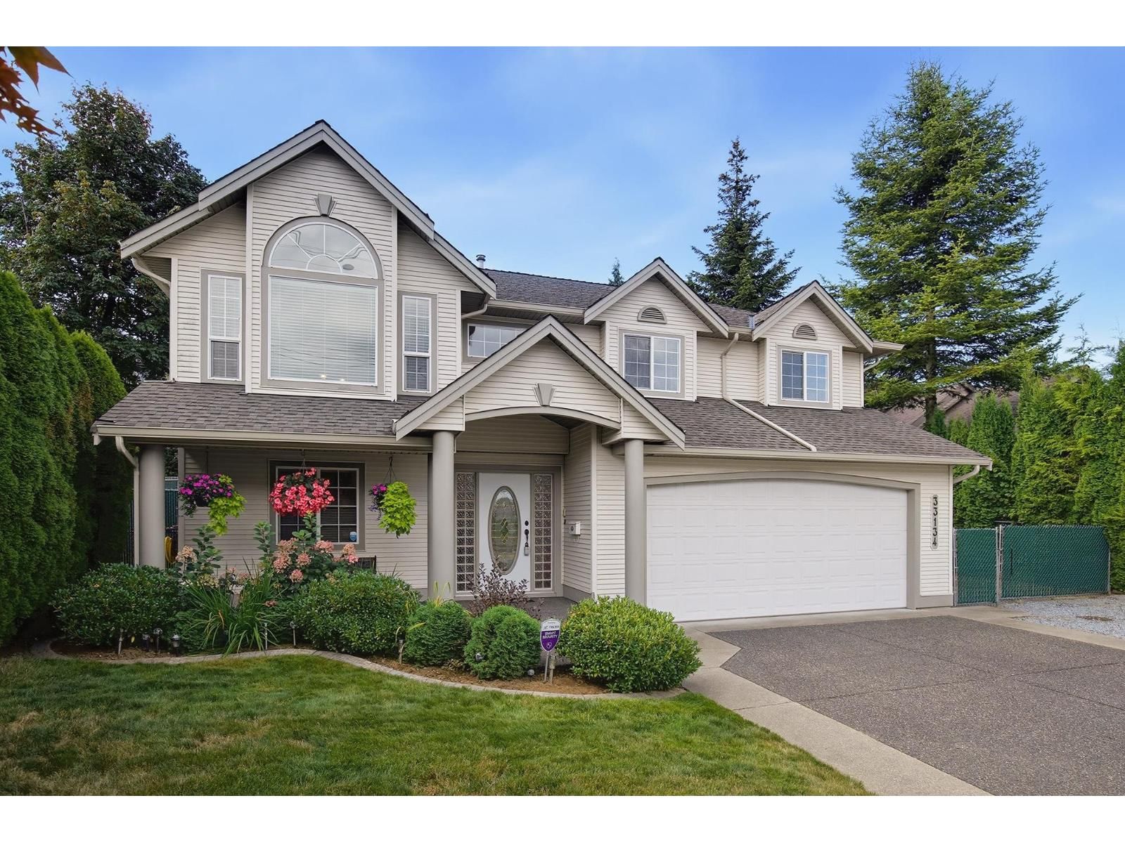 33134 CHERRY Avenue, Mission, British Columbia V2V 2V2